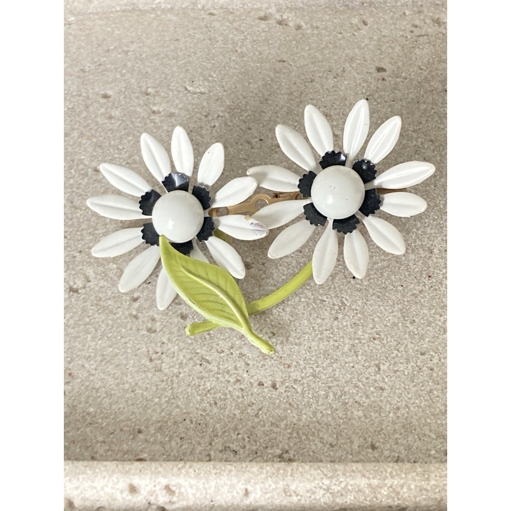 Vintage 1960's Mod Pop Art White Flower Brooch Green Stem Retro Double Daisies